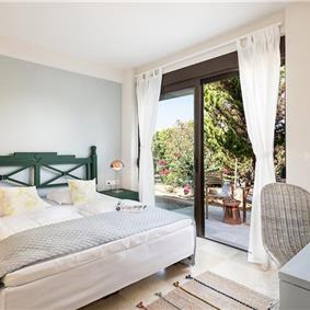 Selection of 4 bedroom villas with pool near Chania, sleeps 8